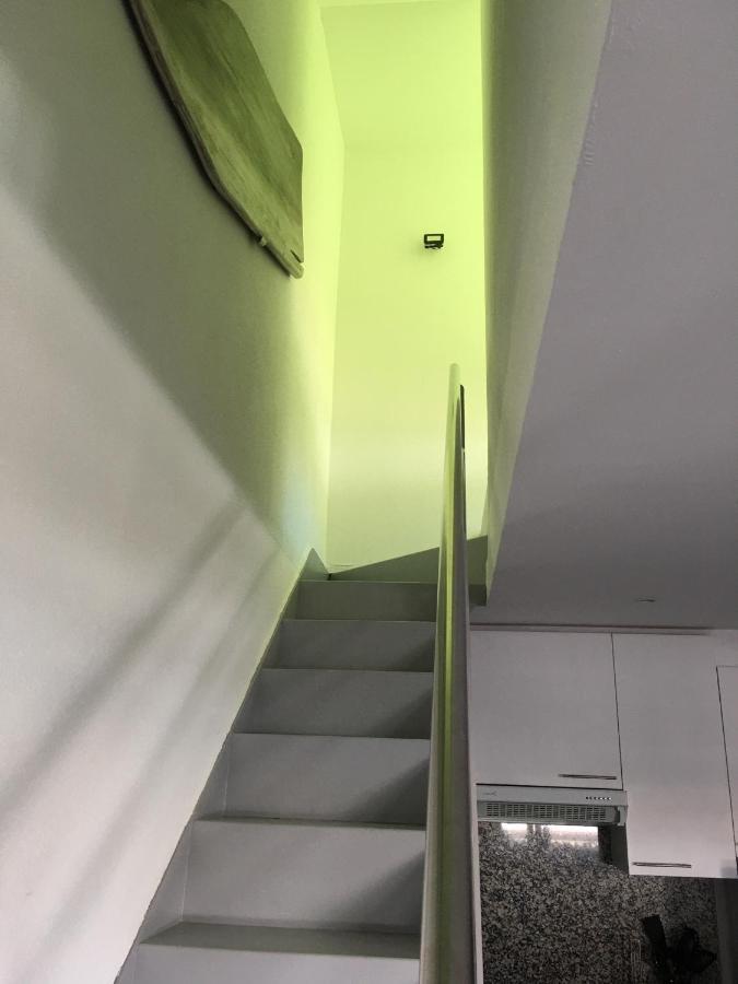 Superbe Appartement Avec Solarium Et Piscine Communautaire Roses Exterior foto