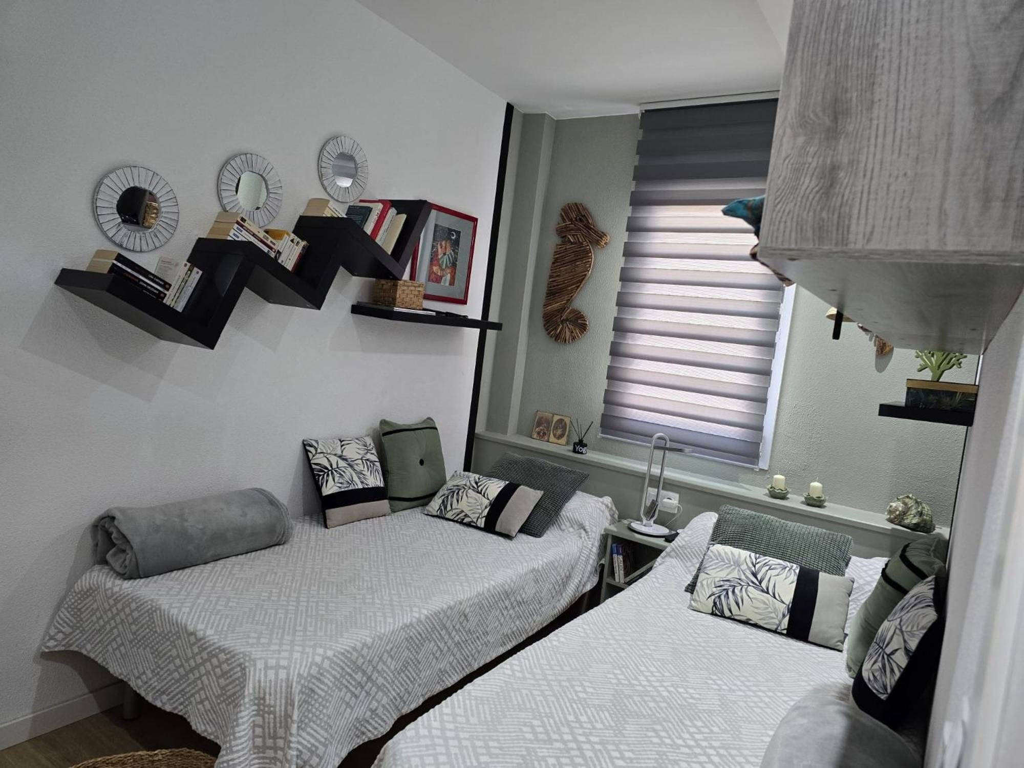 Superbe Appartement Avec Solarium Et Piscine Communautaire Roses Exterior foto