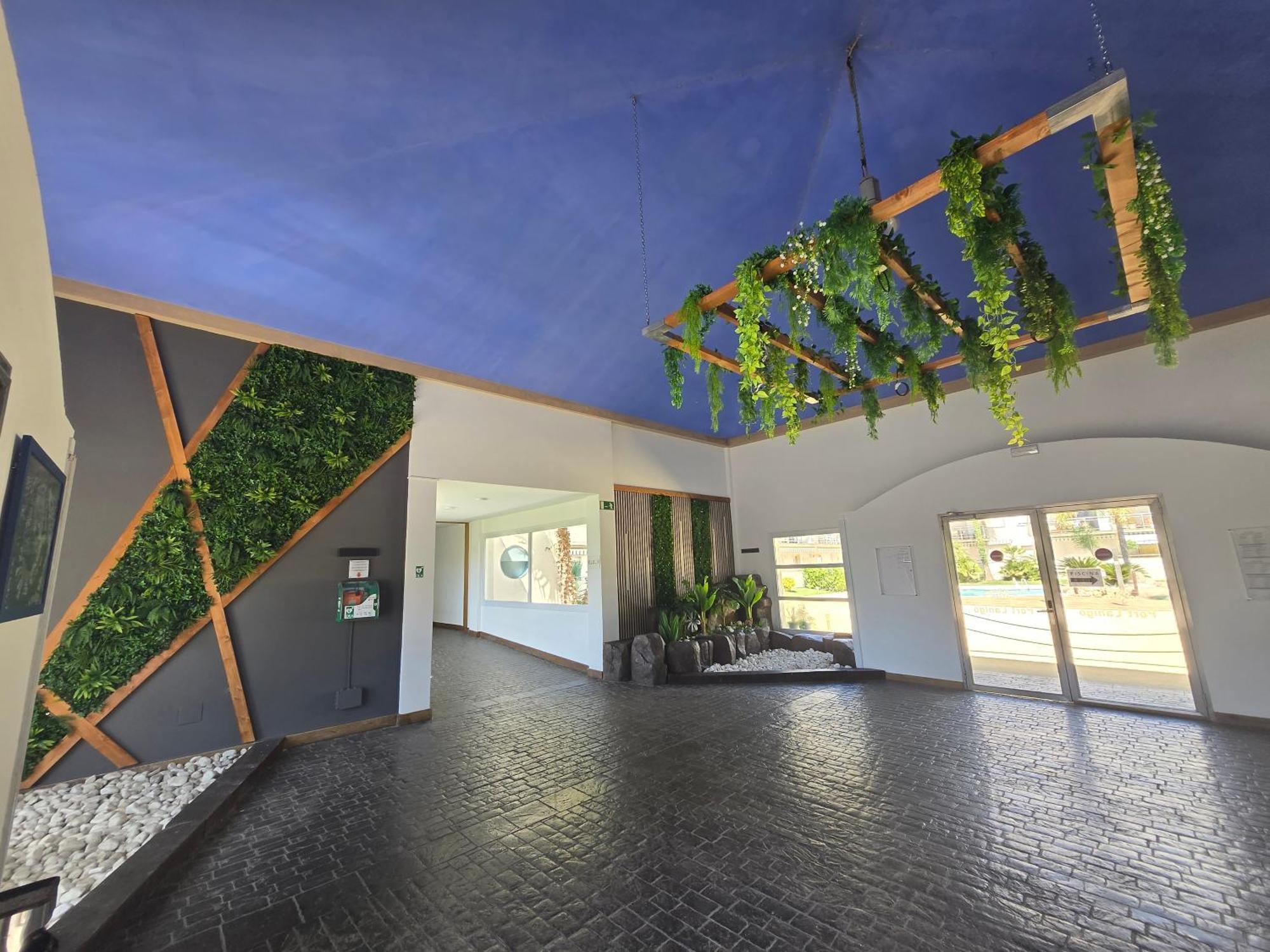Superbe Appartement Avec Solarium Et Piscine Communautaire Roses Exterior foto